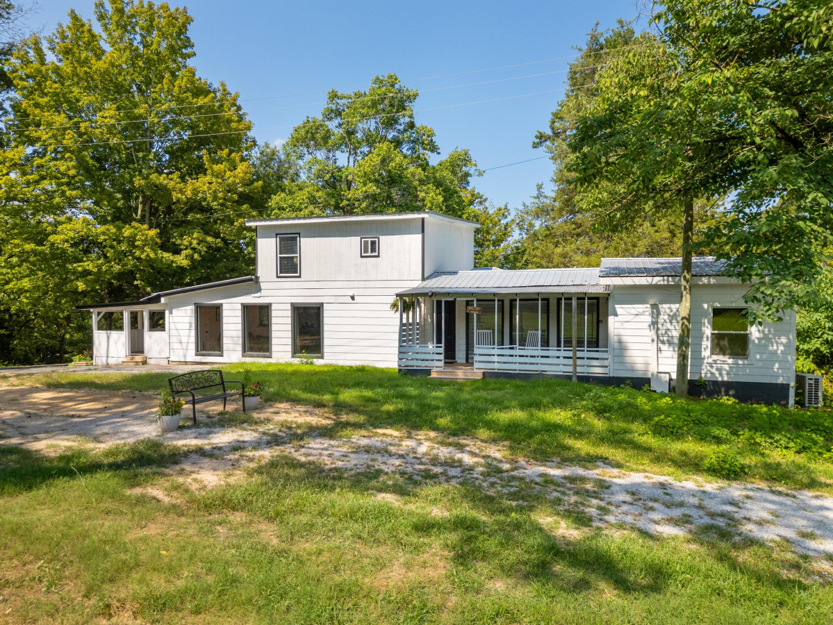 *the-meadow*-peaceful-escape!/