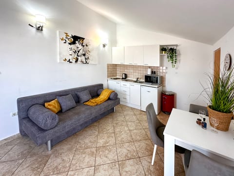 Apartment Luka - Unit 376497-13
