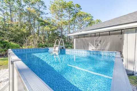 Pool~4 bdr~Game Room~Close2Downtown~Pet-Friendly