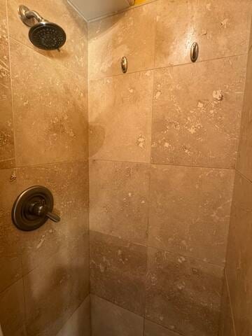 Pet Friendly Guesthouse Private Yard + Free Prkg