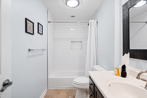 Primary Bath with full tub