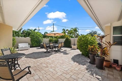 Village Canal home short walk to Beach with pool