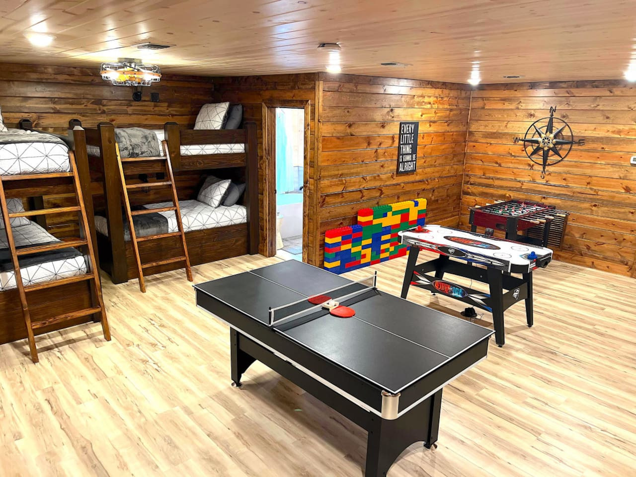 lofted-pines-hot-tub-foosball-air-hockey/