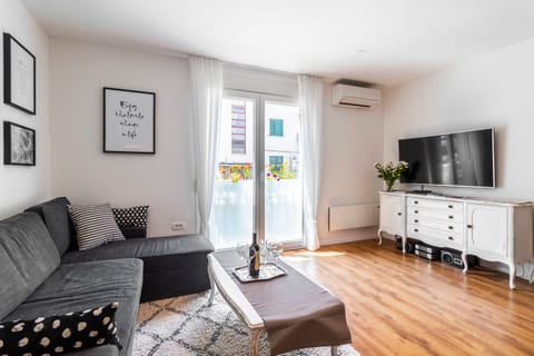 Apartment Apartment In Centre For 6 - Unit 181000-5