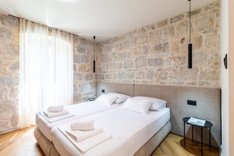 Apartments Centre In Stone House - Unit 376482-13