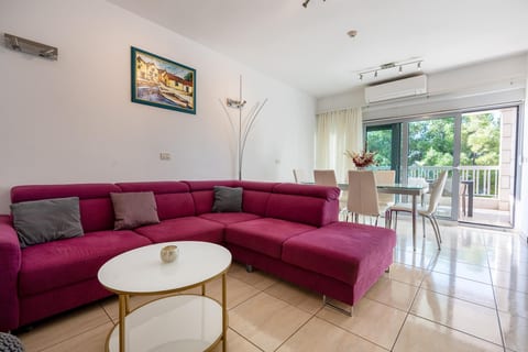 Apartments and Rooms Residence Simic - Unit 376508-13