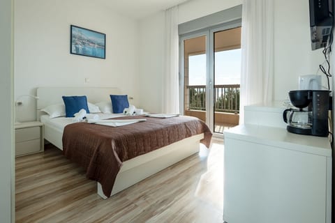 Apartments and Rooms Residence Simic - Unit 376517-13
