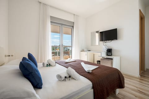 Apartments and Rooms Residence Simic - Unit 376517-13
