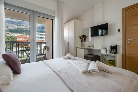 Apartments and Rooms Residence Simic - Unit 376520-13