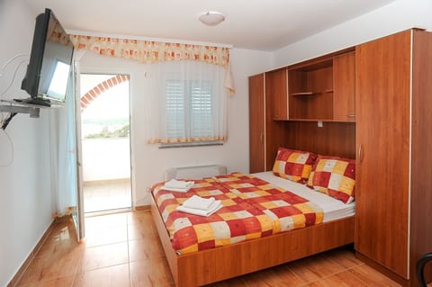 Apartments Brano - Unit 376379-13