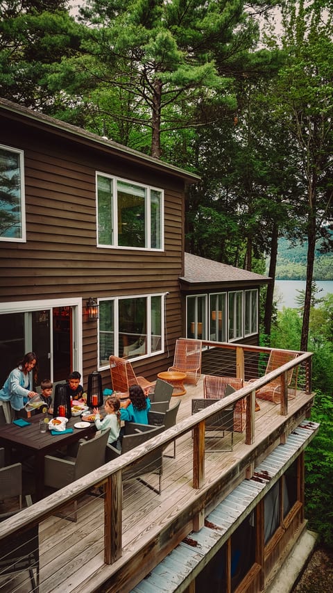 Indian Brook Lodge