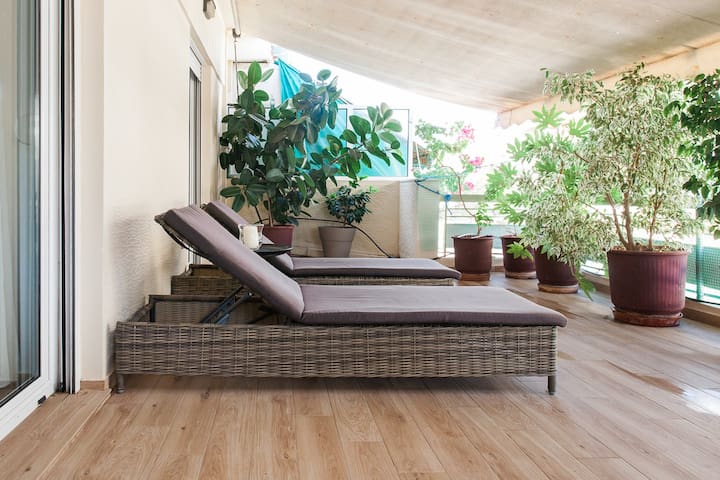 Big balcony Acropolis, Koukaki