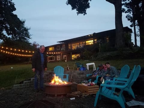 Lakeside Guesthouse near OSU/Corvallis