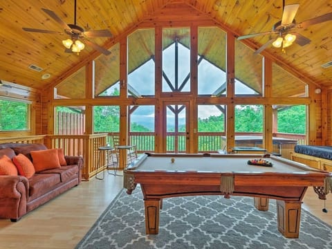 Awesome Private Mountain views Resort Pool &HotTub