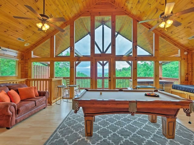 Increíbles vistas privadas de montaña, piscina y jacuzzi. - Sevierville