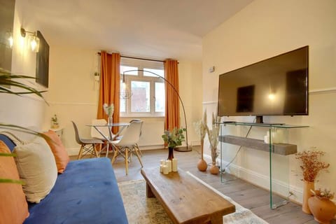 Coastal Bohemian Retreat Central Southsea