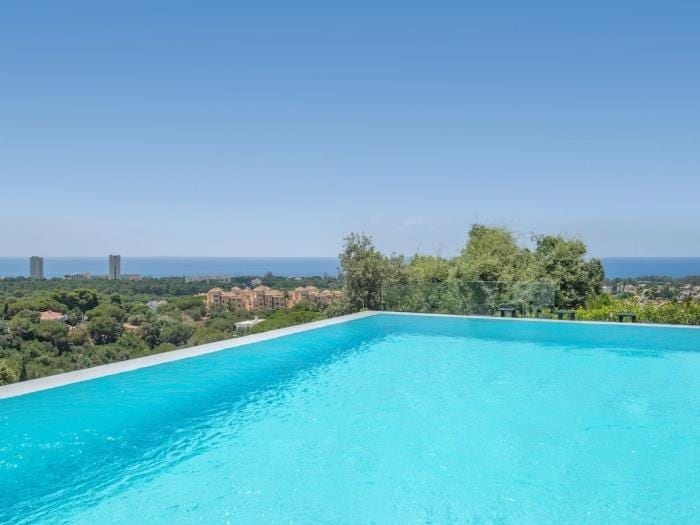 Sunrise villa marbella 7bedrooms by Lodgerstrip - Marbella