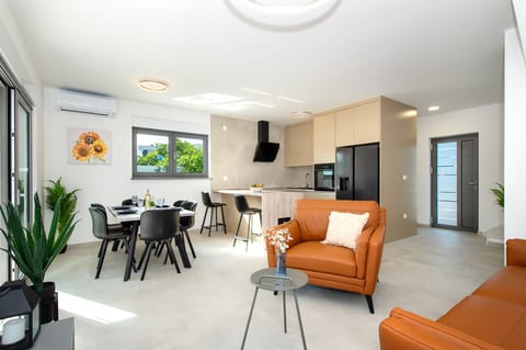 Villa Val - Unit 376477-13