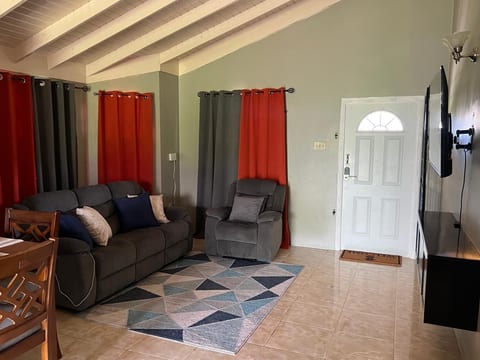 Reddie Vacation Home