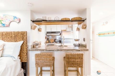 Fully Equipped Kitchen with Bar Seating