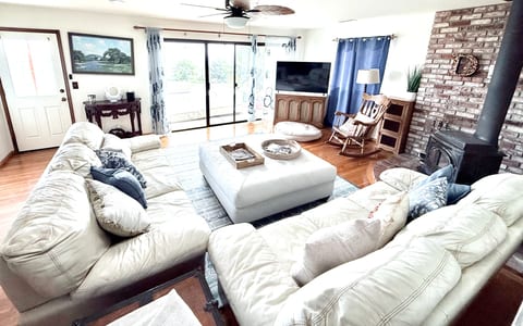 Wild Rose Ranch 360 views Paso Robles wine country