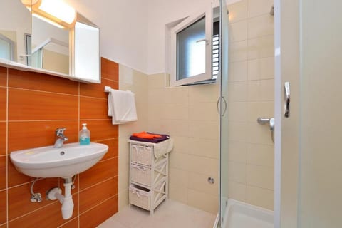 Apartments Lea Patrik Mara - Unit 376448-13