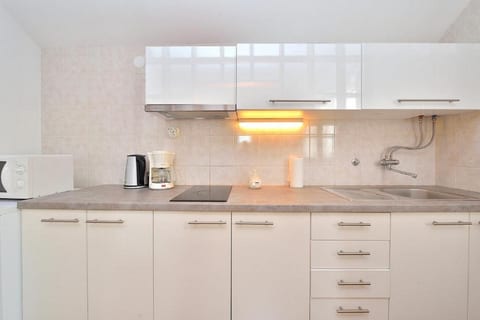 Apartments Lea Patrik Mara - Unit 376449-13