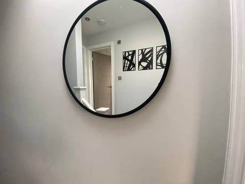 Hotel Like Stay - next to St George’s Hospital
