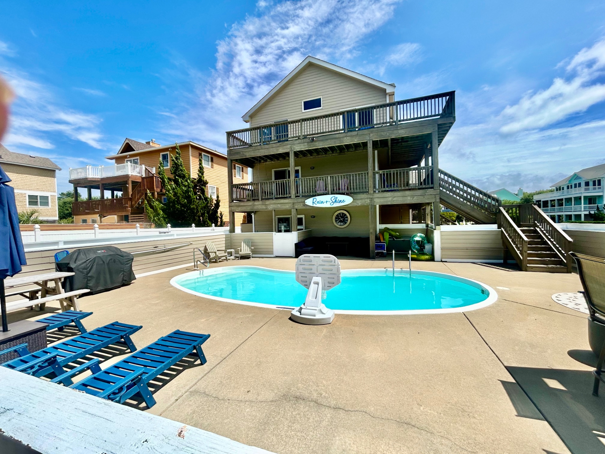 Rain-r-Shine  (3 Minute walk to the beach) - Corolla