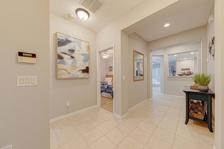 Stylish Villa in Watersong -4bd/3ba, Pool & Spa