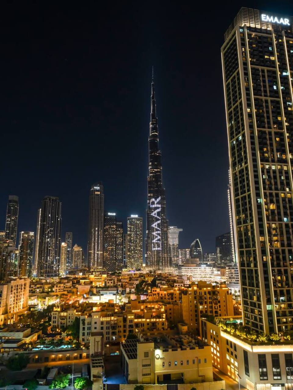 2BR Burj Khalifa View | Downtown - Dubai