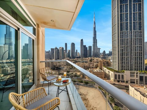 2BR Burj Khalifa View | Downtown