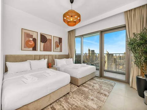 Lively 2BR btwn DIFC & Downtown