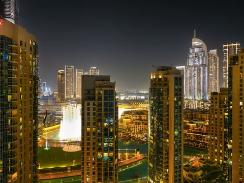 2BR with Mini-Golf in DT Dubai | Burj Khalifa