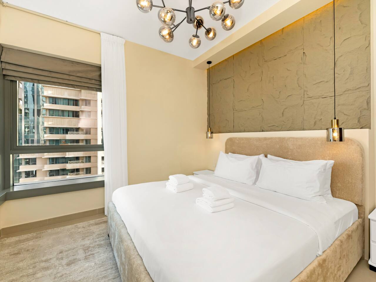 2br-with-mini-golf-in-dt-dubai-or-burj-khalifa/