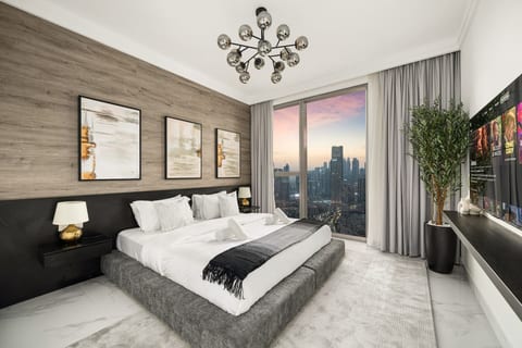 Stunning 4BR | Burj Khalifa View