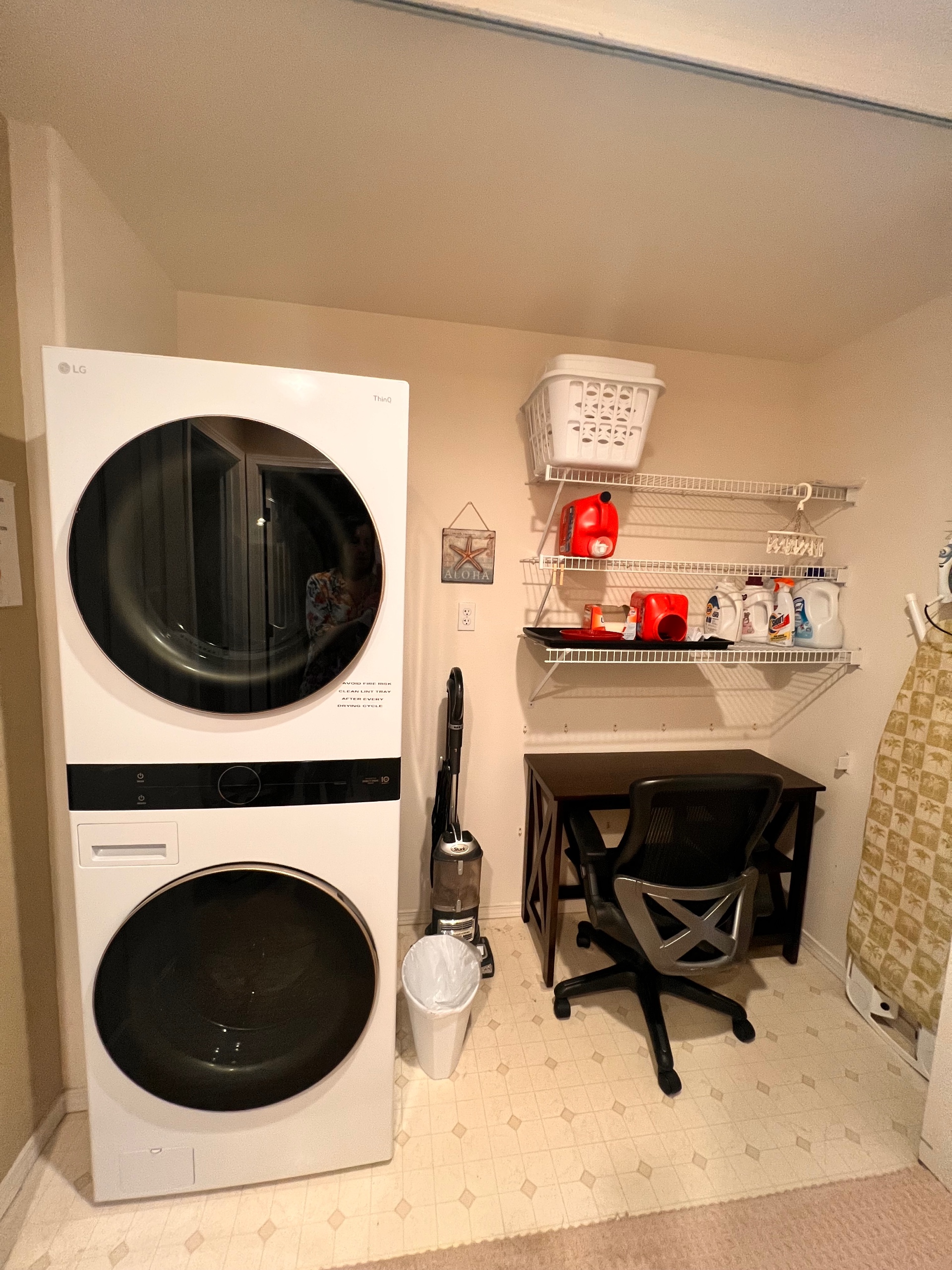 Laundry/Small Desk