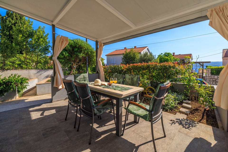 Apartments Jadro - Unit 376679-13