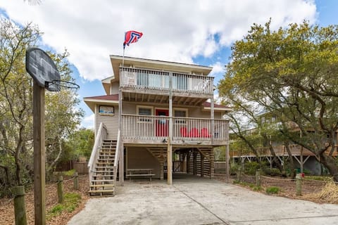 Oceanside Home, with Private Pool and Hot Tub!