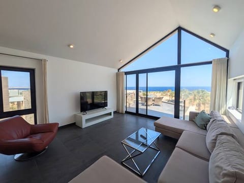 Sea & Golf View 2BR Villa with Beach & Pool Access