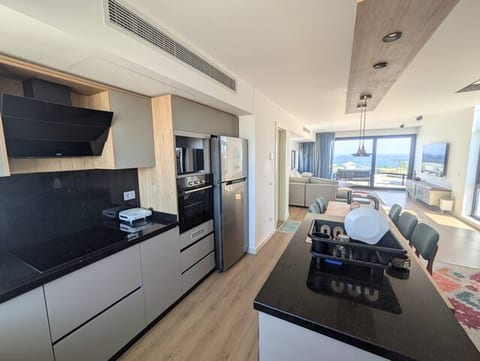 Modern 2BR Somabay Seaview Villa Free Beach & Pool