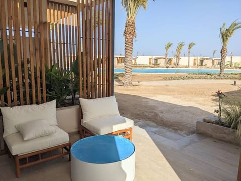 Magical Cabana Steps From Beach & Pool
