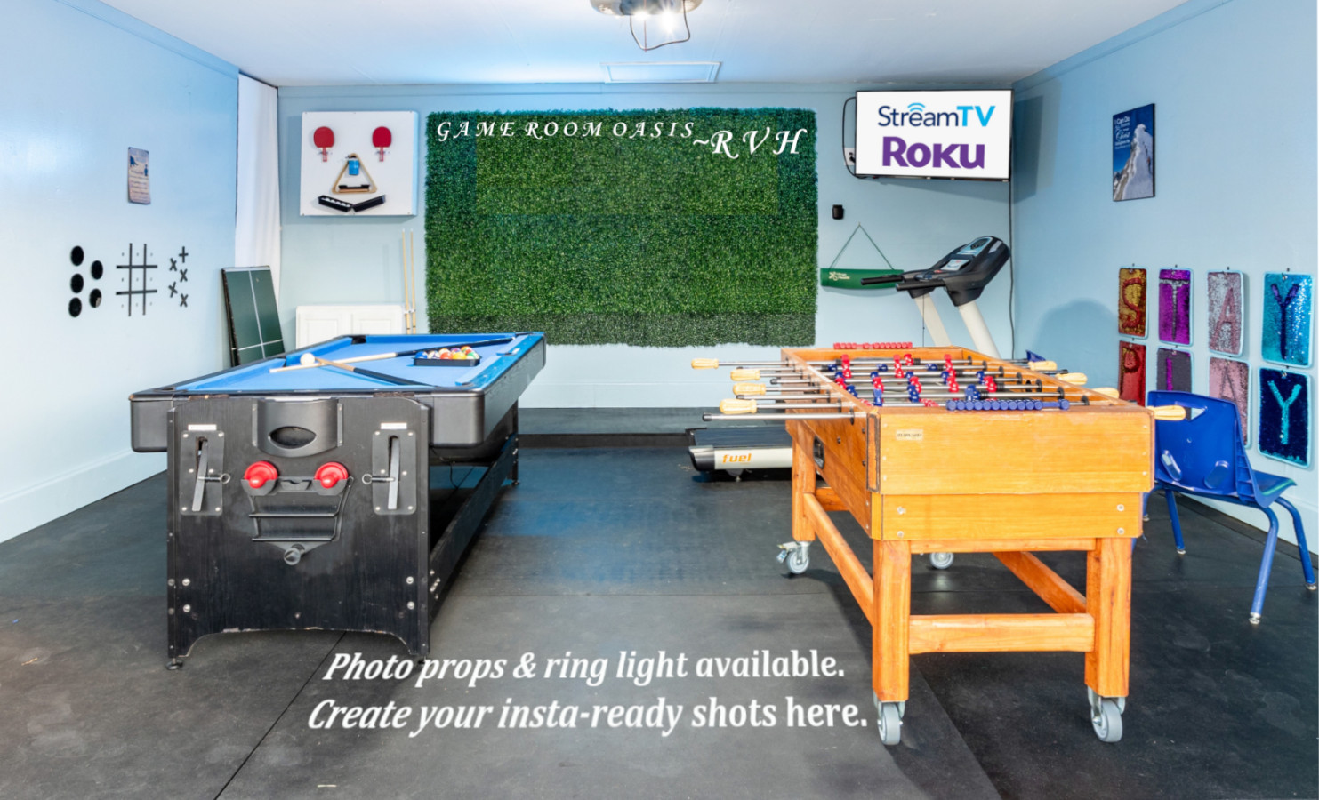 Ultimate game room: selfie wall, pool, & more!