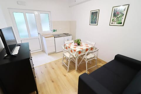 Apartments Nodilo - Unit 376686-13