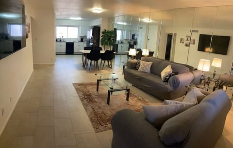 No Cleaning fee, Quiet, Clean, Walkable