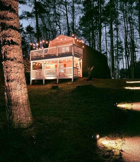 Luxury Retreat | Near KSU, LakePoint Sports