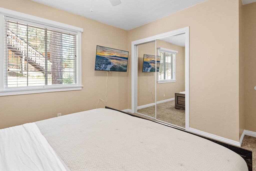 Big Bear Getaway | 3BR House w/Game Room