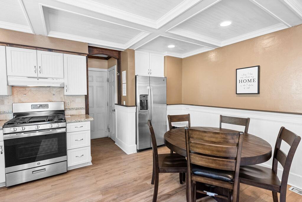 Big Bear Getaway | 3BR House w/Game Room