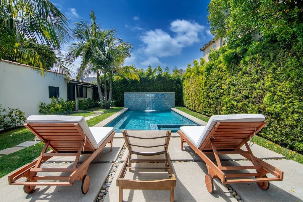 beautiful-3br-home-wpool-and-jacuzzi-prime-la-stay/