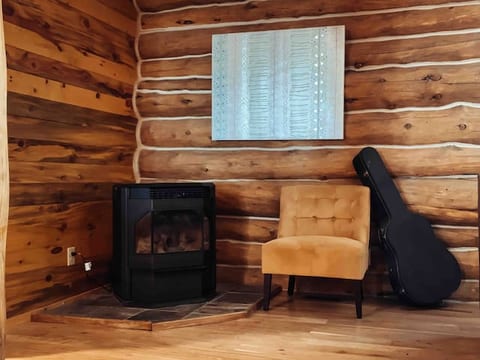 Cabin next to Royal Gorge & Nt’l Forest
